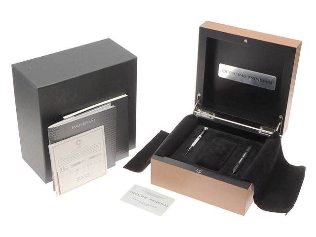 Q番　PANERAI　パネライ　時計　ルミノール マリーナ　PAM00048　ブラック文字盤　ステンレススチール/クロコダイルレザー　自動巻き