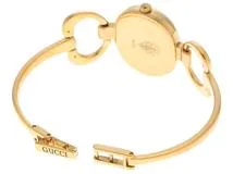 GUCCI　グッチ　バングルウォッチ　1600　ホワイトシェル文字盤　GP　クオーツ　レディース時計　2148103814402【207】