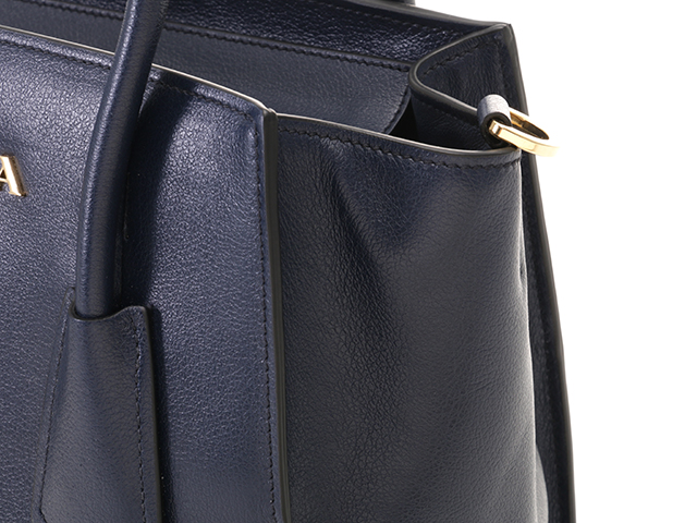 SALE♪関税込【PRADA】2WAY レザーバッグ 1BG369 SALE♪関税込【PRADA】サフィアーノ 2WAYバッグ 1BG369