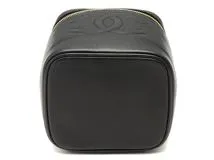 CHANEL　シャネル　ココマーク　タテガタバニティ　ブラック／ＧＰ　キャビア　A01998【430】2148103816932