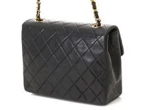 CHANEL　シャネル　バッグ　マトラッセ20　ターンロックチェーンショルダーバッグ　ラムスキン　ブラック　GP金具【431】2148103823978