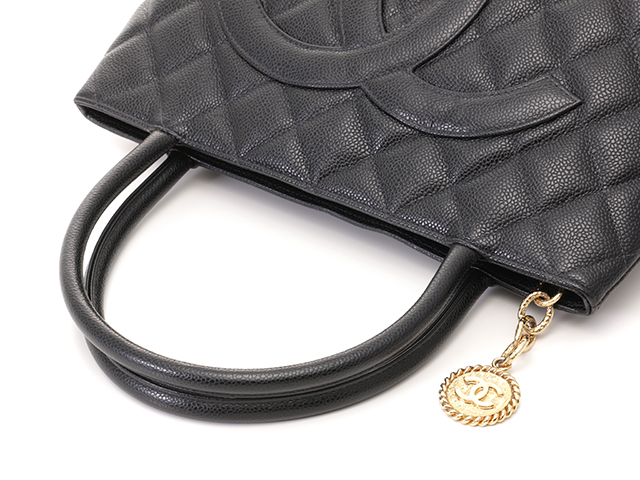 CHANEL シャネル 復刻トート ブラック/GP キャビア 【471】 の CHANEL シャネル 復刻トート ブラック/GP キャビア 【471】 の
