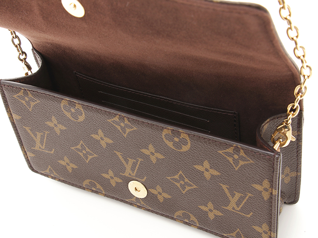 LOUIS VUITTON ルイヴィトン ウォレット オン チェーン・リリー