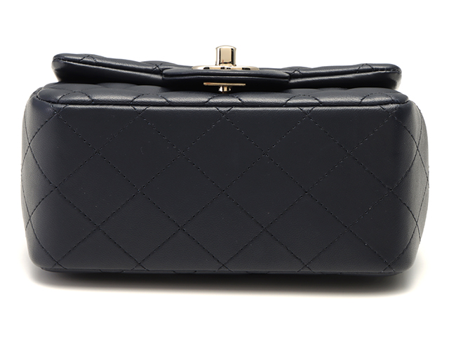 CHANEL シャネル ミニマトラッセ18 チェーンショルダー ネイビー