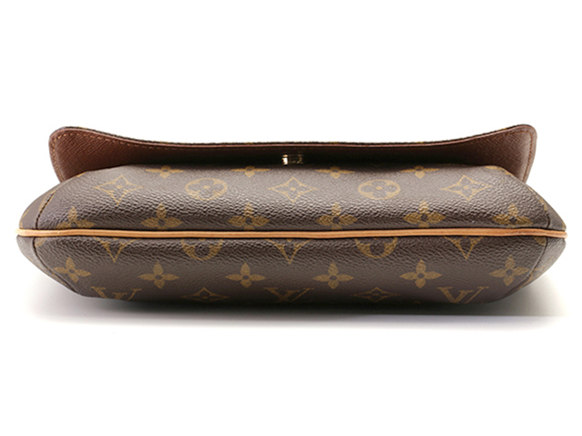 Louis Vuitton ルイヴィトン ミュゼット・タンゴ ショート モノグラム