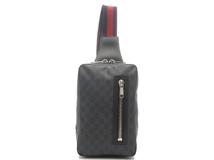 GUCCI　   グッチ　  ボディバッグ      GGスプリーム    　スリングバッグ　　ブラック　    PVC/レザー 　478325      【436】　　2148103850745