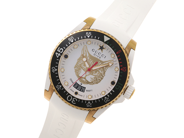 GUCCI グッチ DIVE ダイブ クォーツ ホワイト ラバー メンズ YA136322