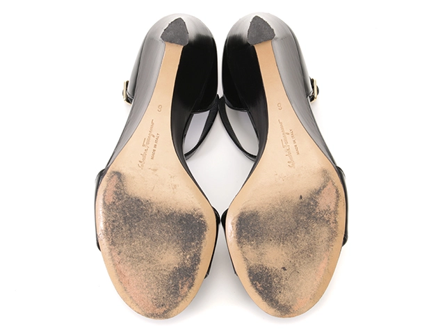 Salvatore Ferragamo サルヴァトーレフェラガモ ヴァラウェッジソールサンダル レディース6 ブラック パテント 0741079 2148103853630 【432】