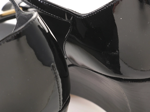 Salvatore Ferragamo サルヴァトーレフェラガモ ヴァラウェッジソールサンダル レディース6 ブラック パテント 0741079 2148103853630 【432】