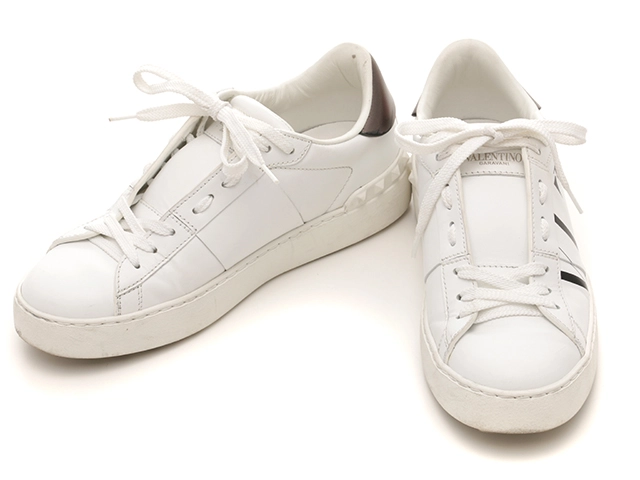 Valentino Garavani ロックスタッズ スニーカー 36 1/2 VALENTINO ヴァレンティノ VLTNロックスタッズスニーカー