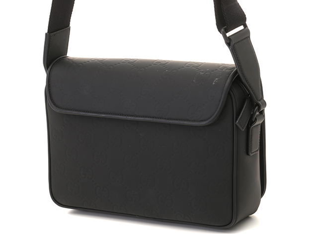 GUCCI ショルダーバッグ GGラバーエフェクト レザー メッセンジャー 黒 GUCCI ショルダーバッグ GGラバーエフェクト レザー
