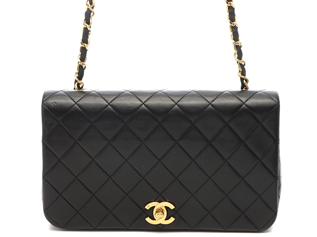 シャネル　マトラッセ ラムスキン　ターンロック　チェーン　ショルダーバッグ CHANEL - 【ターンロック】シャネル マトラッセ チェーン
