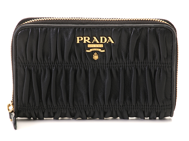 PRADA プラダ ナッパゴーフル ラウンド財布 ブラック レザー