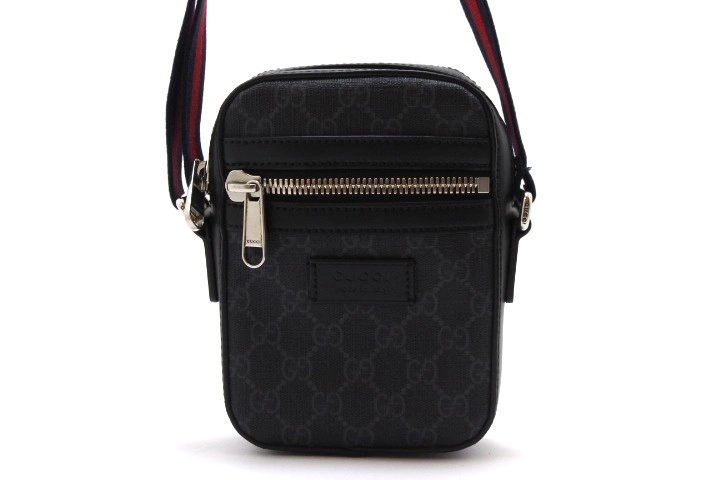 GUCCI ブラック ショルダーバッグ　サコッシュ グッチ GUCCI ショルダーバッグ 682357 K5RLN メンズ バッグ