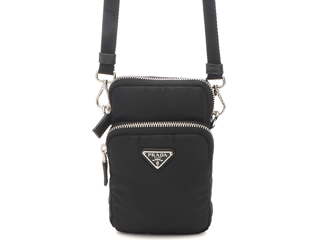 PRADA プラダ　ブラックナイロンショルダーバッグ PRADA プラダ ショルダーバッグ ナイロン ブラック ユニセックス