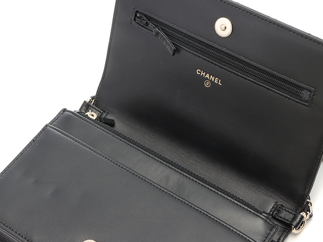 CHANEL シャネル マトラッセ ダブルフラップ チェーンウォレット