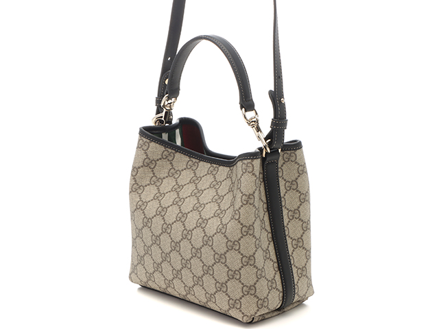 GUCCI グッチ GGエンブレム スモール バケットバッグ ブラック