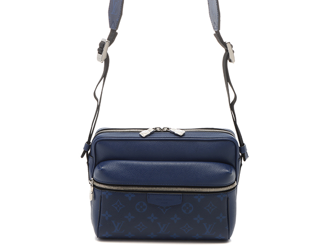 LOUIS VUITTON ルイヴィトン アウトドア・メッセンジャーPM