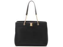 Salvatore Ferragamo　フェラガモ　ヴァラリボン　トートバッグ　ブラック　レザー　2148103881589【434】
