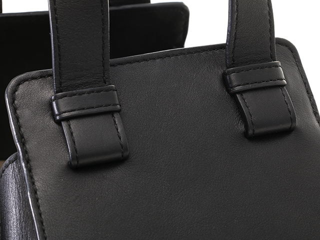 LOEWE ロエベ ハンモック ドローストリングバッグ ミディアム