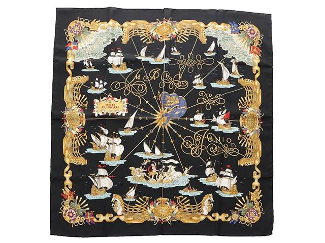 HERMES エルメス　カレ90 VOILES DE LUMIERE HERMES エルメス スカーフ カレ90 VOILES DE LUMIERE 光の帆船