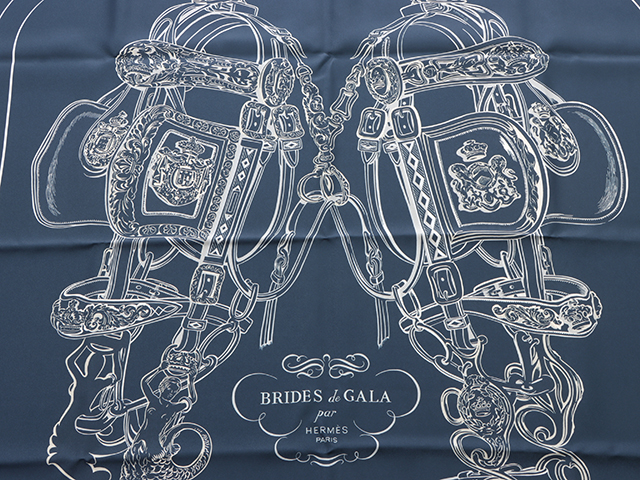 エルメス　カレ　90 BRIDES & GALA スカーフ　ネイビー HERMES エルメス カレ90 BRIDES de GALA ブリッド ドゥ ガラ