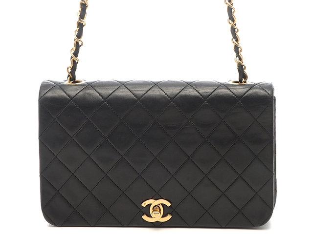 CHANEL マトラッセ ターンロック チェーンショルダーバッグ ラムスキン 黒 CHANEL】シャネル マトラッセ A67488 ショルダーバッグ