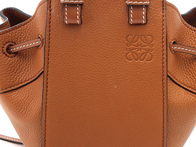 【美品】LOEWE ハンモック ドローストリングバッグ　ブラウン 楽天市場】ロエベ LOEWE ハンモック ドローストリング ミニ