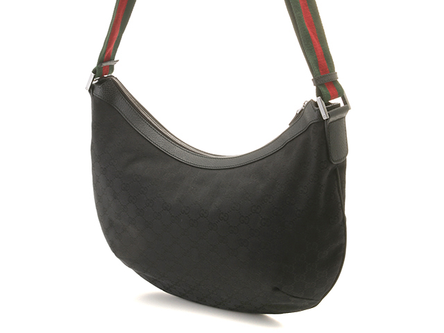 GUCCI グッチ　カチューシャ　レザー　　レシートあり GUCCI グッチカチューシャレザーレシートあり