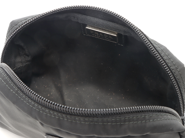 PRADA ブラックナイロンポーチ ギャランティカード 良品 PRADA プラダ ポーチ ブラック ナイロン/レザー 1N0021