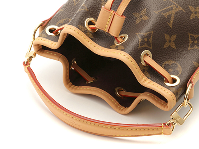 海外限定品【LOUIS VUITTON】ナノノエ 2WAY バッグ drawstring Authentic Louis Vuitton Monogram Neo Noe Drawstring Bag