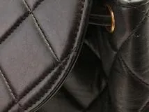 CHANEL　シャネル　リュックサック　ブラック　ゴールド金具　ラムスキン　ストラップ短め【471】L