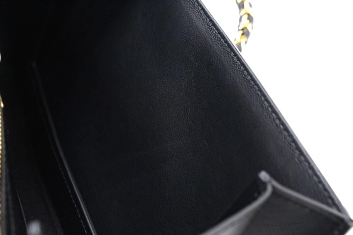 Salvatore Ferragamo フェラガモ ヴァラリボン チェーンショルダーバッグ AU-21/F987  ブラック/ゴールド レザー 【431】