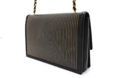 Salvatore Ferragamo フェラガモ ヴァラリボン チェーンショルダー