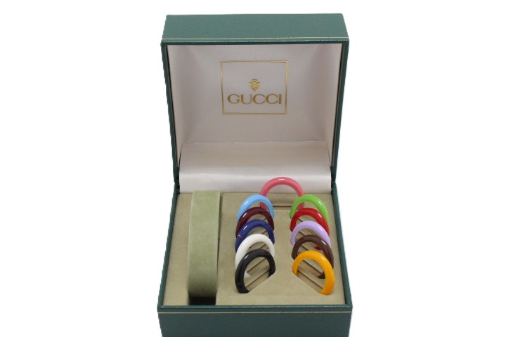 GUCCI グッチ チェンジベゼルウォッチ 11/12.2 GP プラスチック