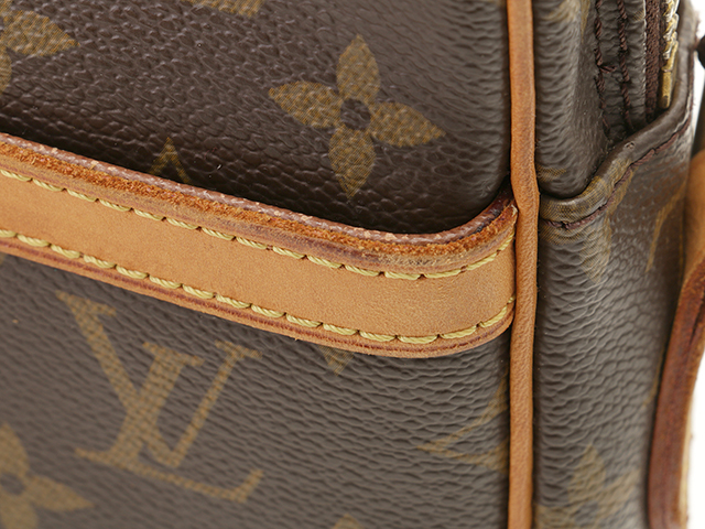 LOUIS VUITTON ルイヴィトン ダヌーブ モノグラム ショルダー