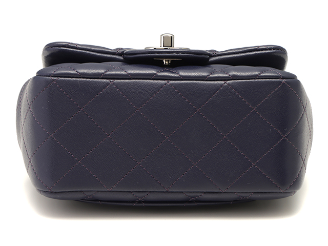 CHANEL 小物 CHANEL シャネル ミニマトラッセ17 チェーンショルダー パープル