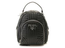 a*♡様 プラダ　リュック　美品　ブラック プラダ(PRADA)プラダ VELA リュックサック バックパック バッグ