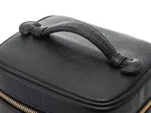 CHANEL シャネル ココマーク縦型バニティ ブラック/ゴールド金具 キャビアスキン A01998【472】YY