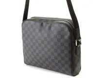 超極美品 ルイヴィトン ショルダーバッグ デイトンPM ダミエグラフィット 超極美品 ルイヴィトン ショルダーバッグ デイトンPM ダミエグラフィット