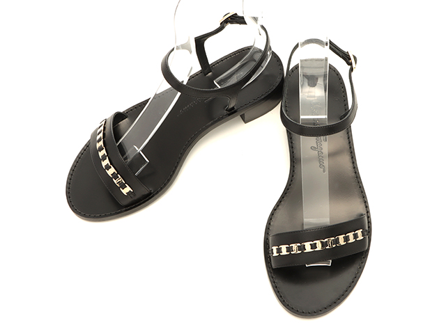 Salvatore Ferragamo サルヴァトーレ・フェラガモ ヴァラバック