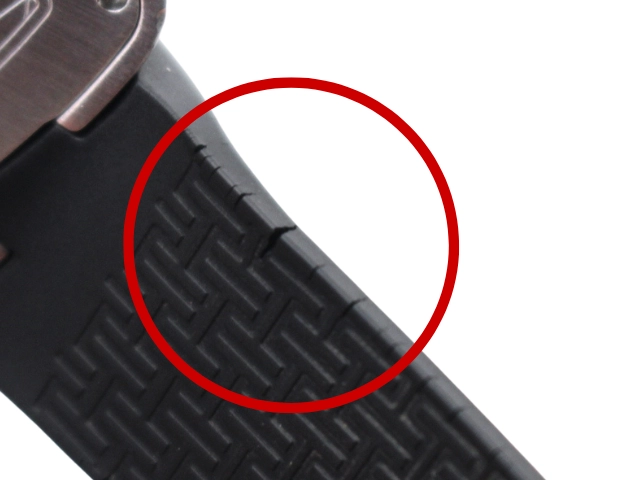 HAMILTON ハミルトン 腕時計 ベンチュラ SS/ラバー ブラック H245510/H21551331 クォーツ  2146000430466 【200】