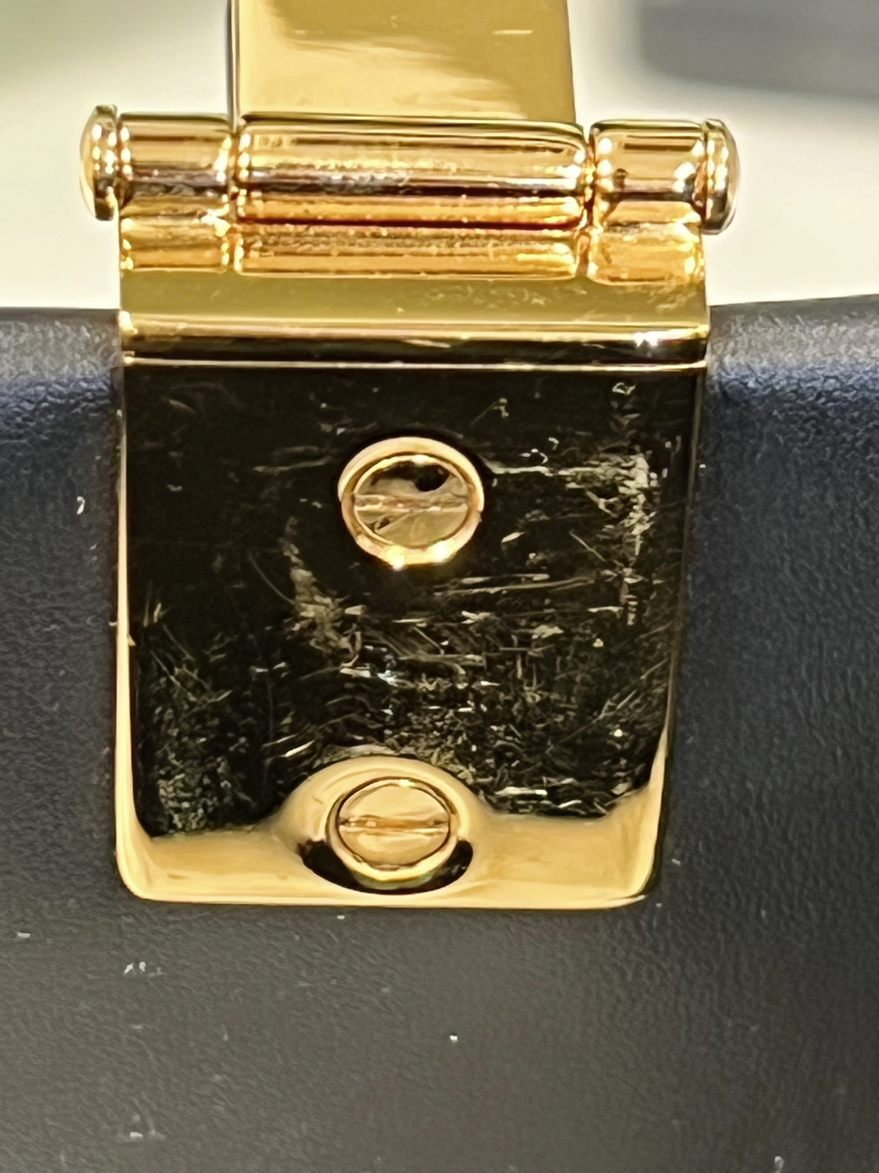 FENDI　フェンディ　トートバッグ　VERSACEコラボ　FENDACE　サンシャイン　ミディアムサイズ　ブラック　カーフスキン　8BH386【472】HA