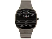 GUCCI グッチ 腕時計 GRIP グリップ 157.3 クォーツ ブラック