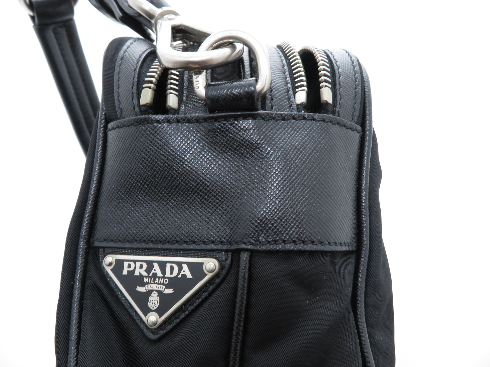 割引サービス PRADA レザー　ショルダーバッグ　ワンショルダー　プラダ ショルダーバッグ