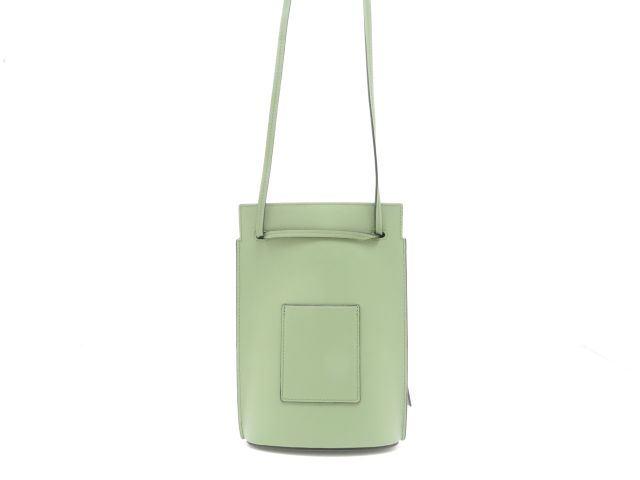 LOEWE ロエベ　ダイスポケット　ピスタチオ　グリーン　ショルダーバッグ LOEWE （新品・未使用品）ロエベ ダイスポケット ショルダー