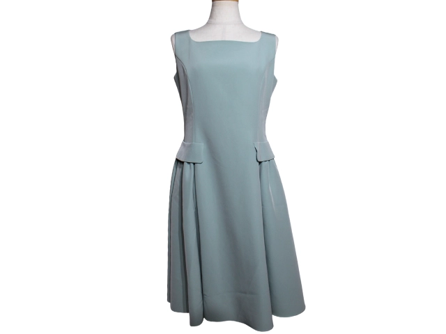 ✨タイムセール✨美品✨フォクシーノースリーブワンピース　38 FOXEY NEW YORK フォクシーニューヨーク ワンピース