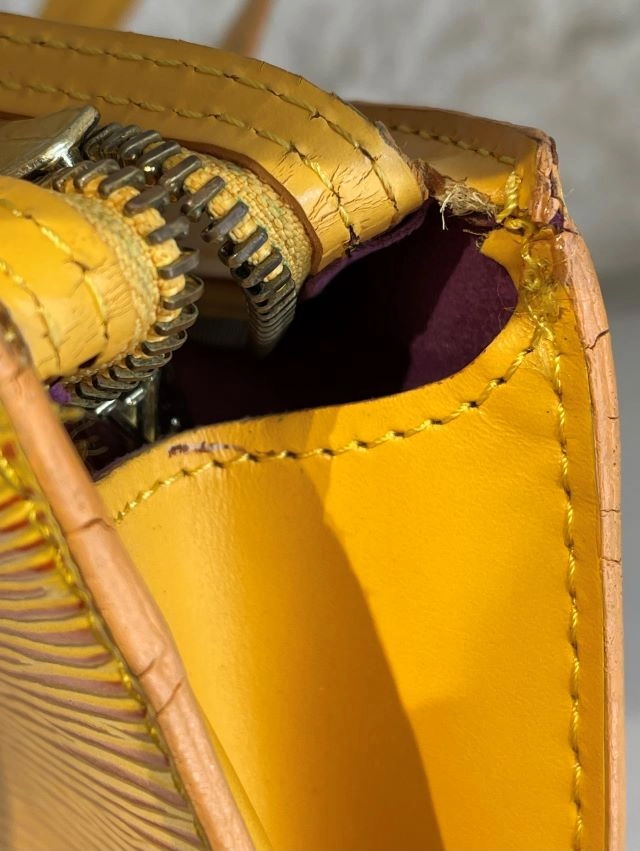 LOUIS VUITTON ルイヴィトン サンジャック エピ タッシリイエロー M52279 1993年頃製造【433】2148103780134