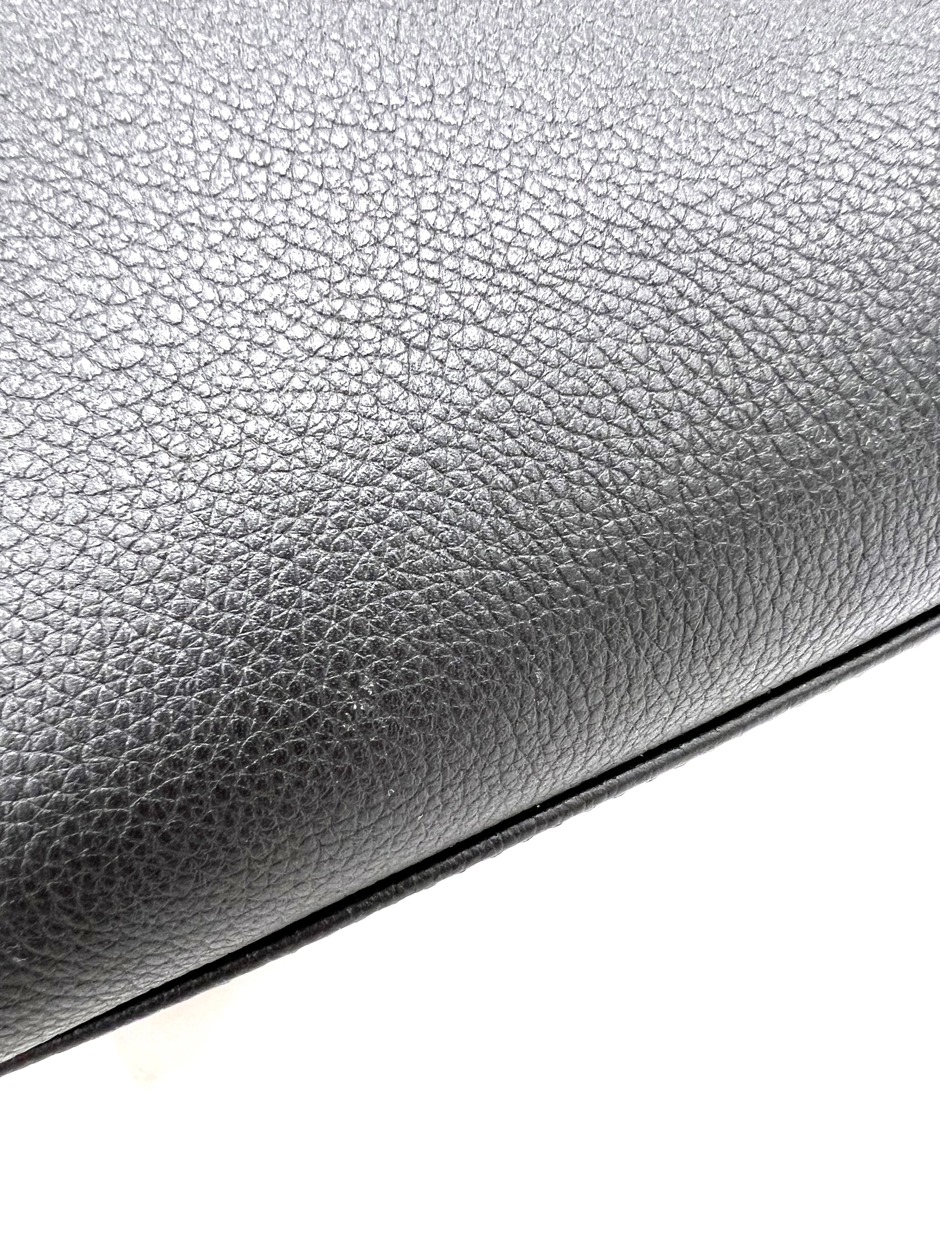 LOUIS VUITTON　ルイヴィトン　バッグ　オンマイサイドMM　カーフ　ノワール　M53823【472】HA