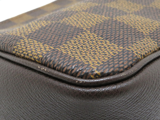 LOUIS VUITTON ルイヴィトン N51982 トゥルース・メイクアップ LOUIS VUITTON ルイヴィトン N51982 トゥルース・メイクアップ